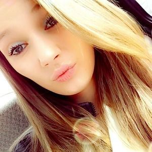 Meet your Posher, Brittany